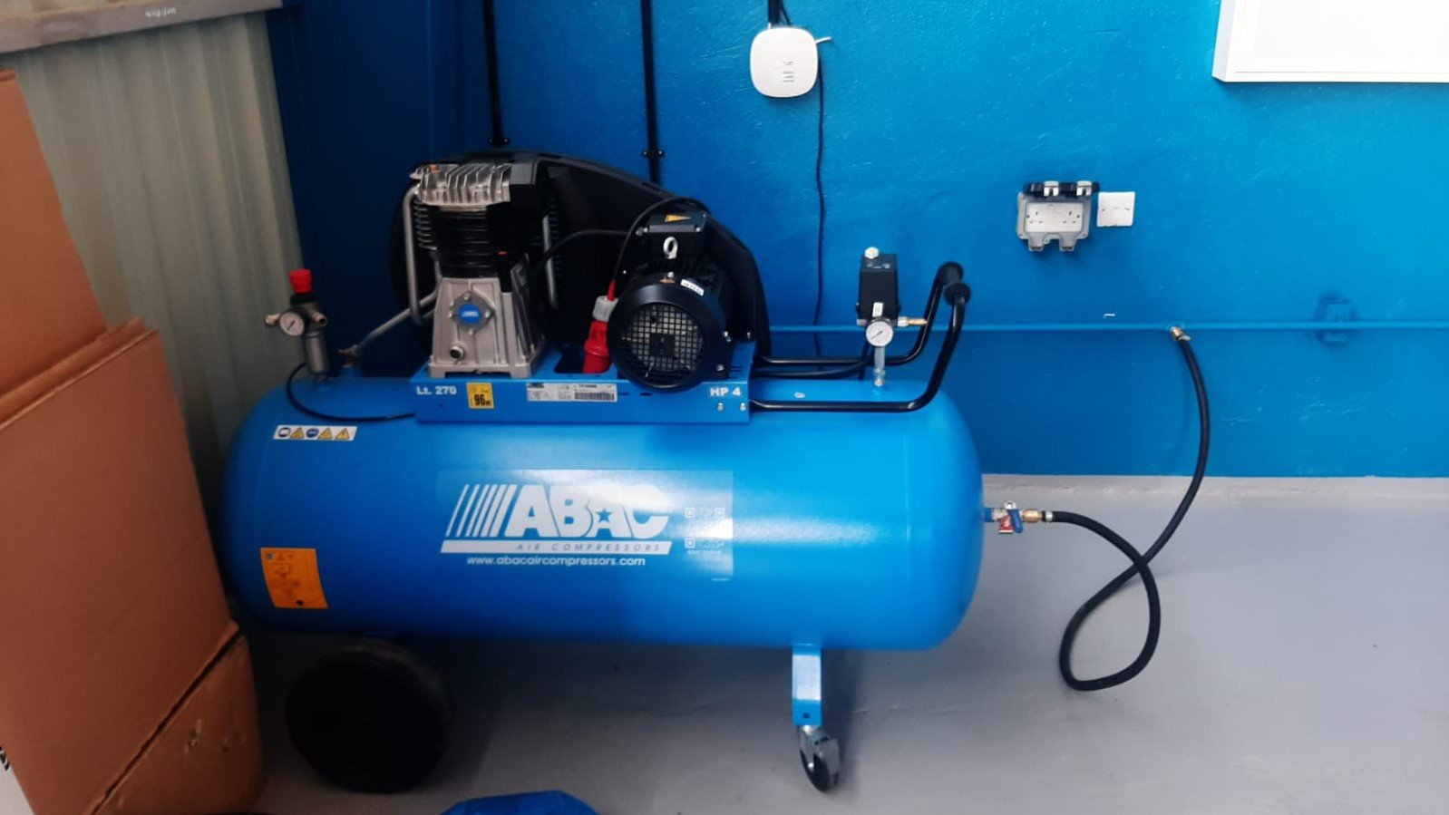 Hydraulic components